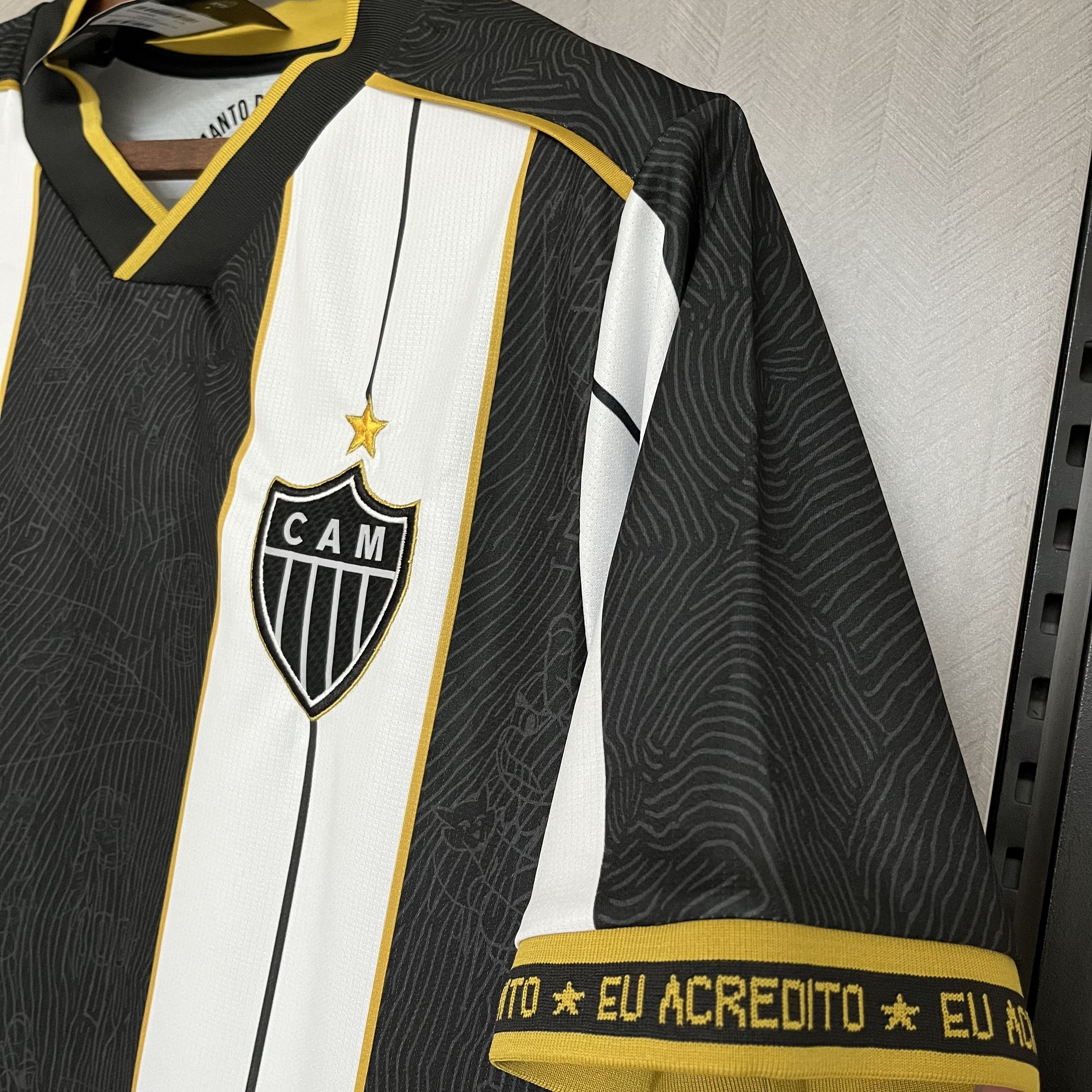 Camisa Atlético Mineiro - Manto da Massa V (2025)