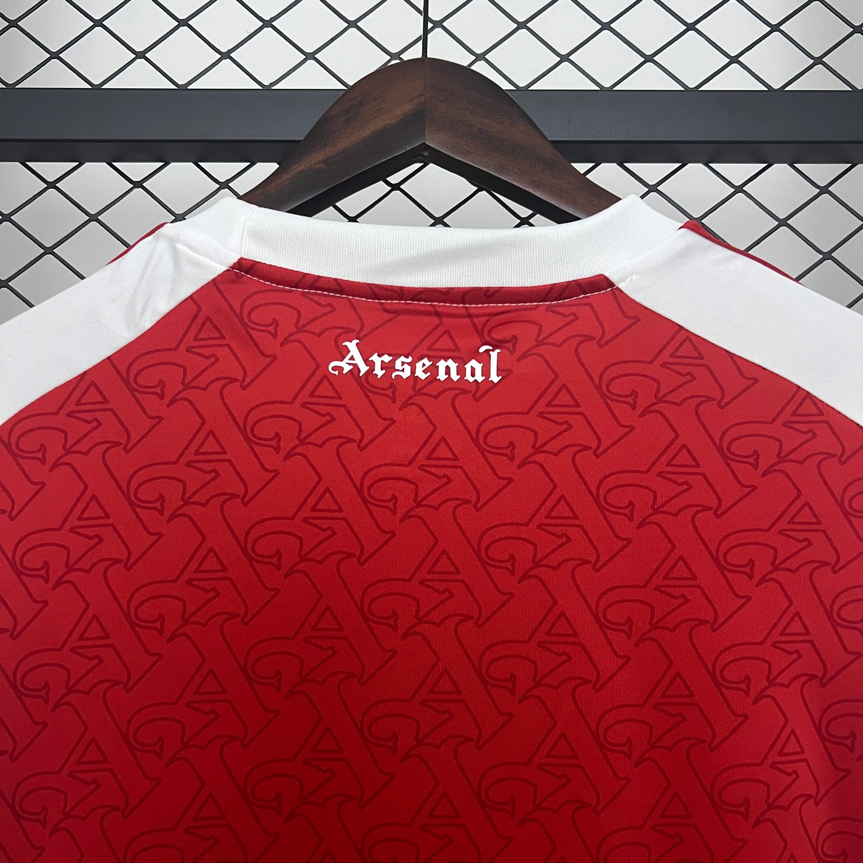 Camisa Arsenal I 2025/26 Torcedor - CASA