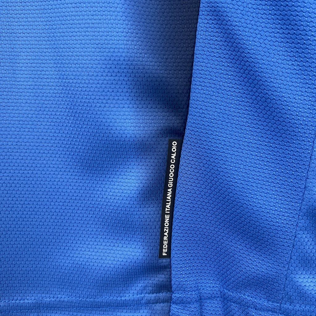 Camisa Seleção Itália Retrô 2006 Torcedor - CASA