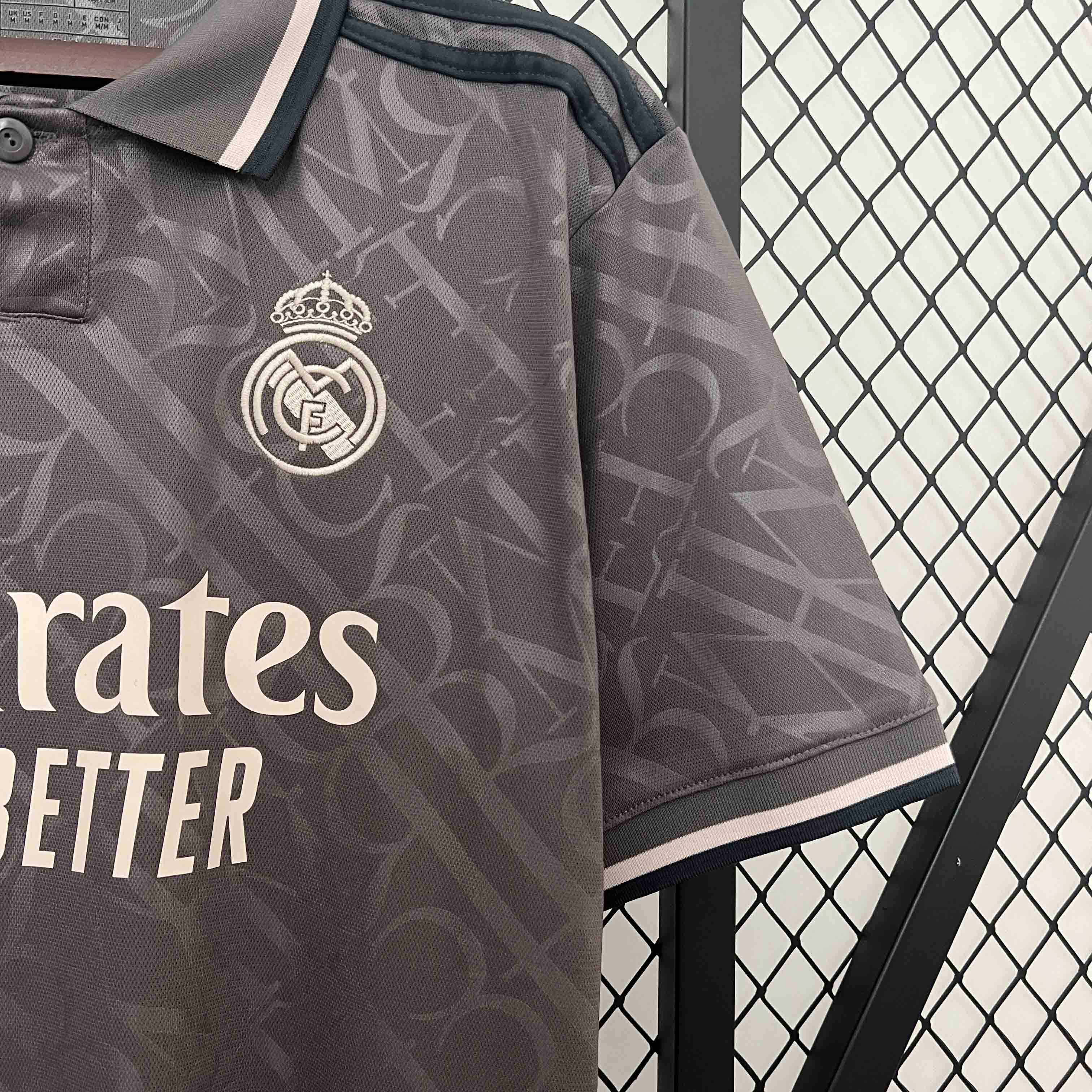 Camisa Real Madrid III 2024/25 Torcedor - ESPECIAL