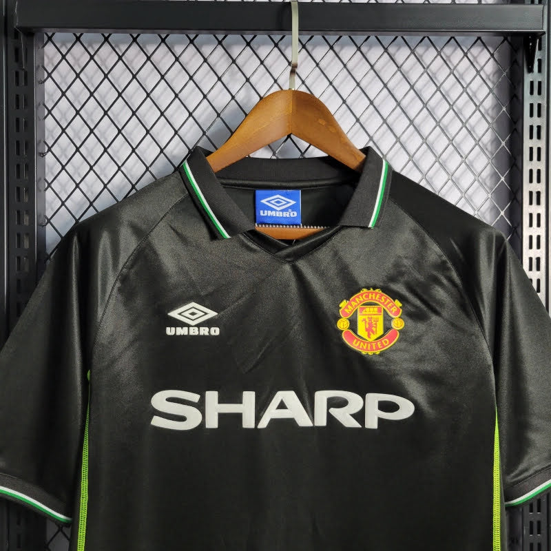 Camisa Manchester United Retrô 1998/99 Torcedor - TRÍPLICE COROA