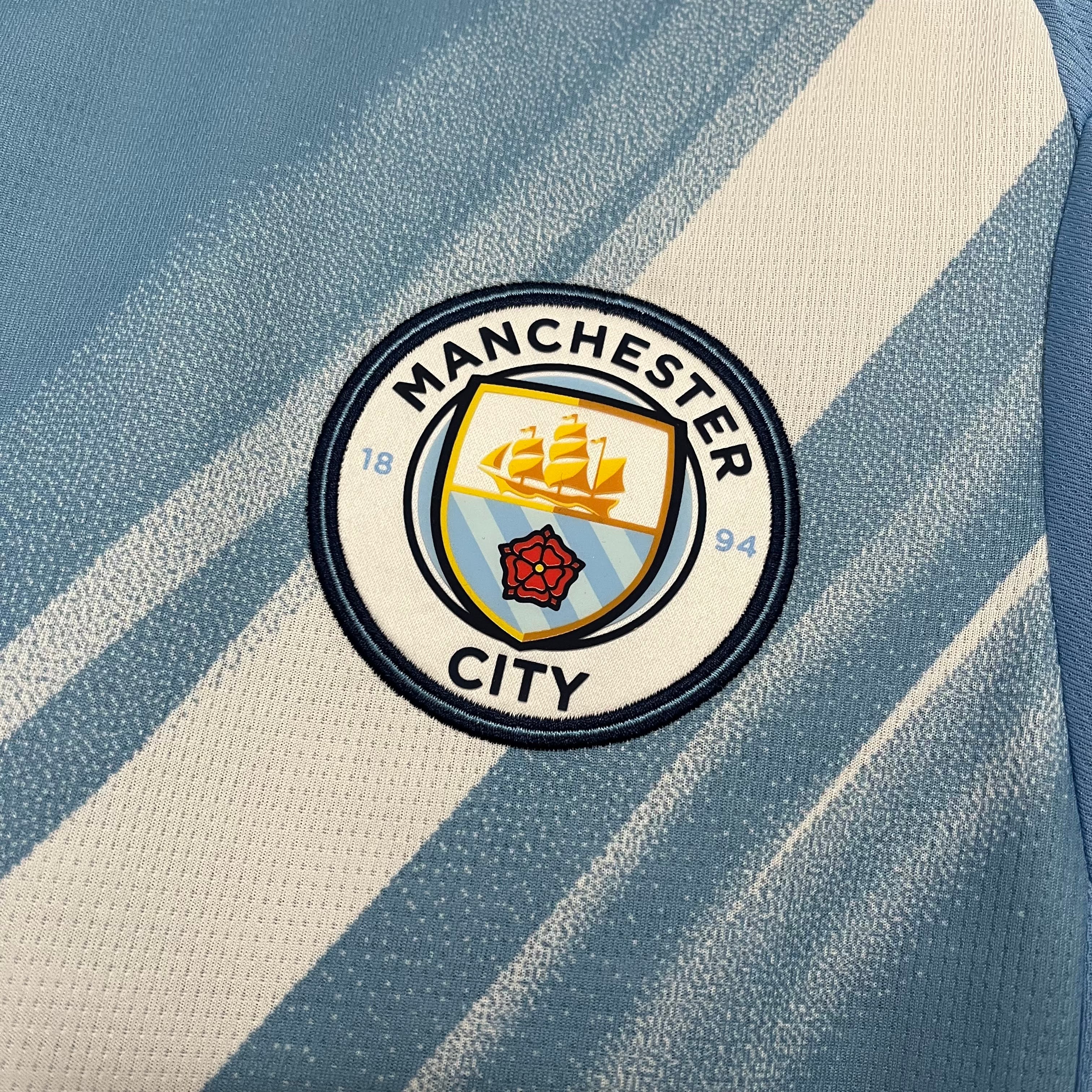 Camisa Manchester City I 2025/26 Torcedor - CASA